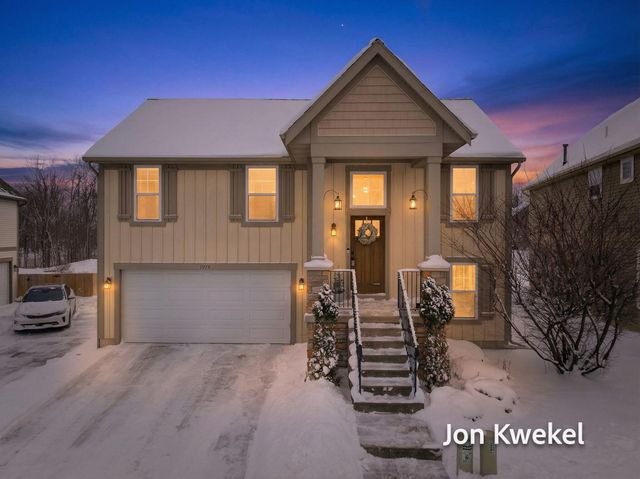 5096 Alyssum Drive SE, Kentwood, MI 49512