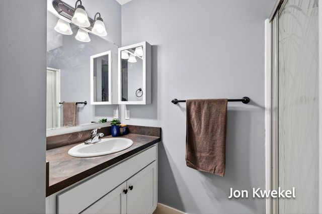 5096 Alyssum Drive SE, Kentwood, MI 49512