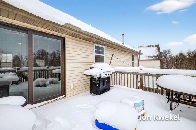 5096 Alyssum Drive SE, Kentwood, MI 49512