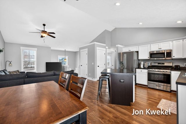 5096 Alyssum Drive SE, Kentwood, MI 49512