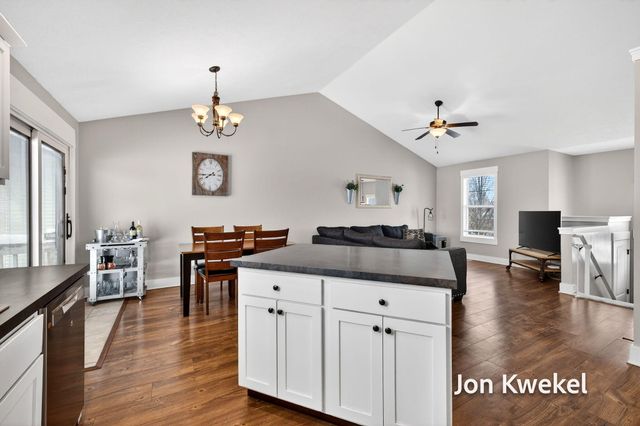 5096 Alyssum Drive SE, Kentwood, MI 49512