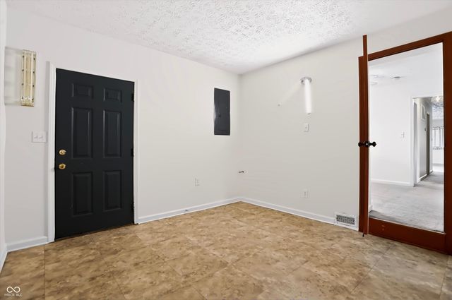 828 Cottage Avenue, Indianapolis, IN 46203