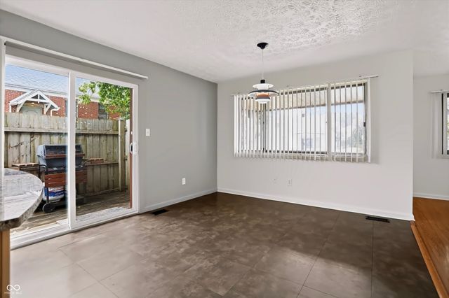 828 Cottage Avenue, Indianapolis, IN 46203