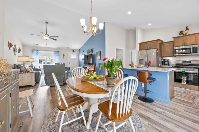 779 Woodside Dr., Conway, SC 29526