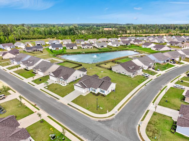 779 Woodside Dr., Conway, SC 29526