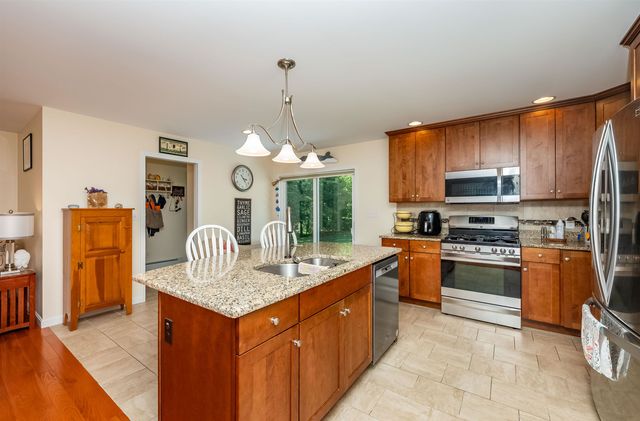 60 Anderson Lane, Rochester, NH 03867