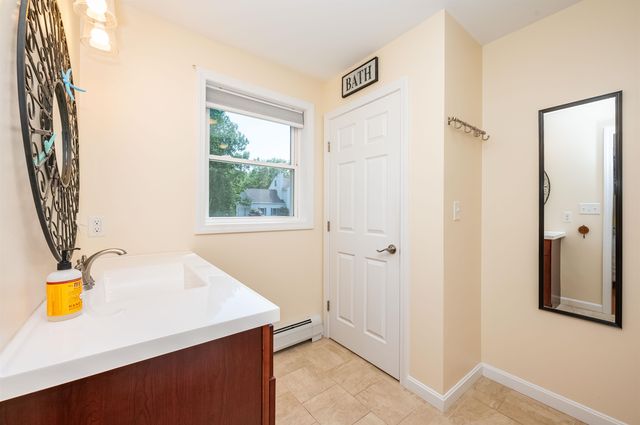 60 Anderson Lane, Rochester, NH 03867