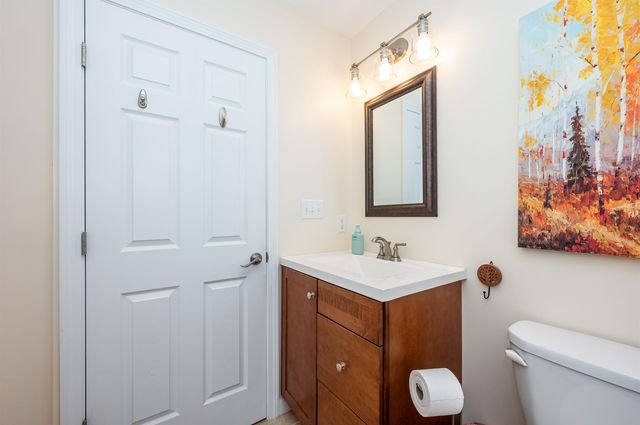 60 Anderson Lane, Rochester, NH 03867