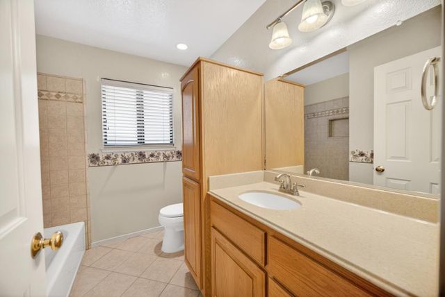 5430 Paragon St, Rocklin, CA 95677
