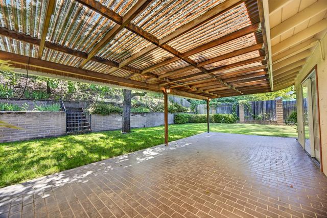 5430 Paragon St, Rocklin, CA 95677