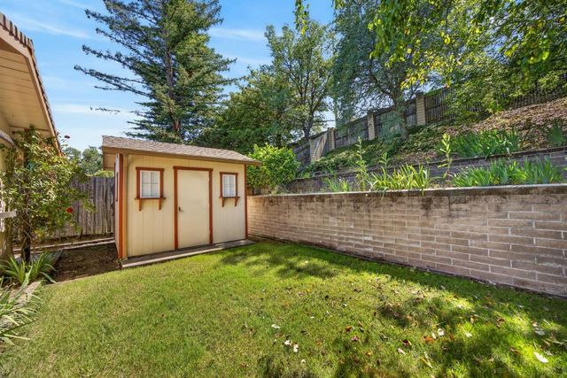 5430 Paragon St, Rocklin, CA 95677