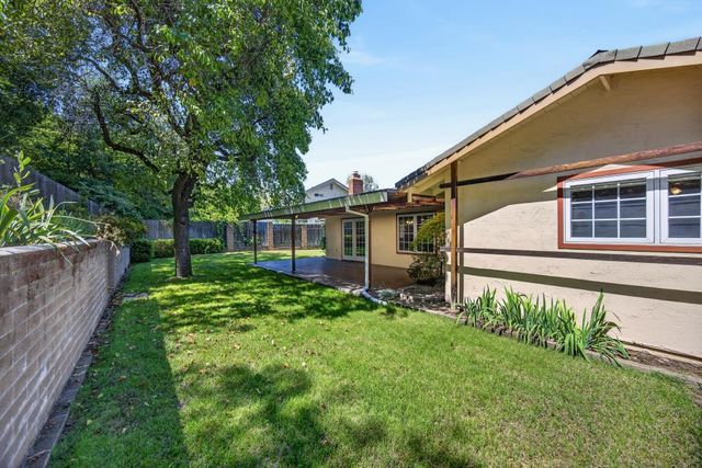 5430 Paragon St, Rocklin, CA 95677