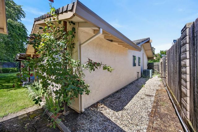 5430 Paragon St, Rocklin, CA 95677