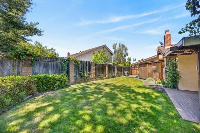 5430 Paragon St, Rocklin, CA 95677