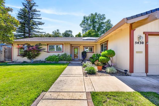 5430 Paragon St, Rocklin, CA 95677