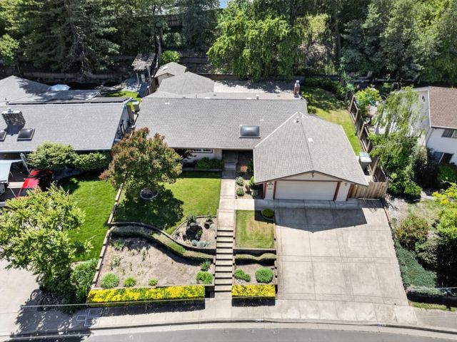 5430 Paragon St, Rocklin, CA 95677