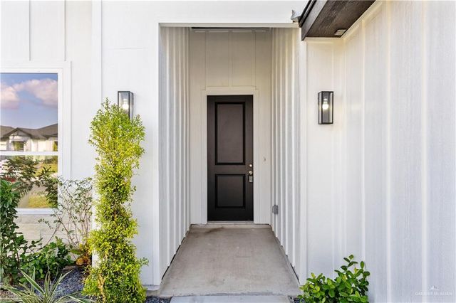 803 Ava Drive, La Feria, TX 78559