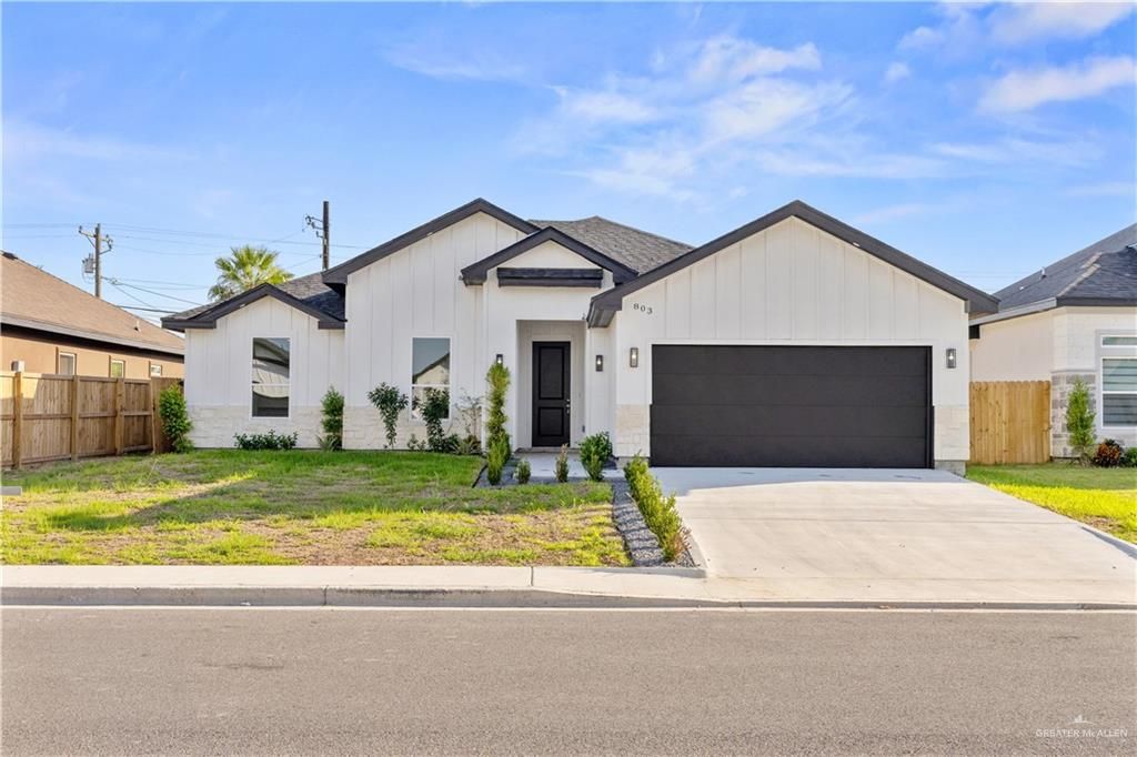 803 Ava Drive, La Feria, TX 78559