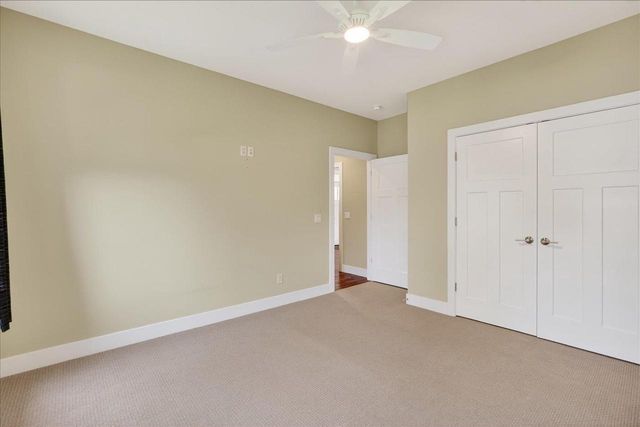 9025 Royal Oaks Circle, Verona, WI 53593