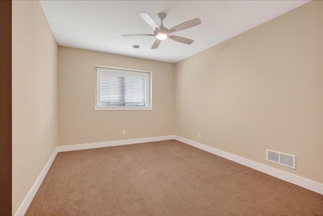 9025 Royal Oaks Circle, Verona, WI 53593