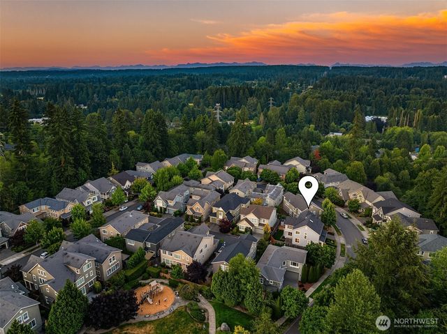 18220 NE 110th Street, Redmond, WA 98052
