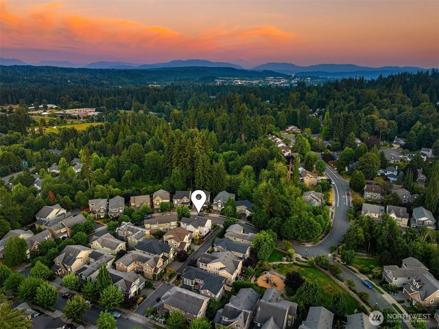 18220 NE 110th Street, Redmond, WA 98052