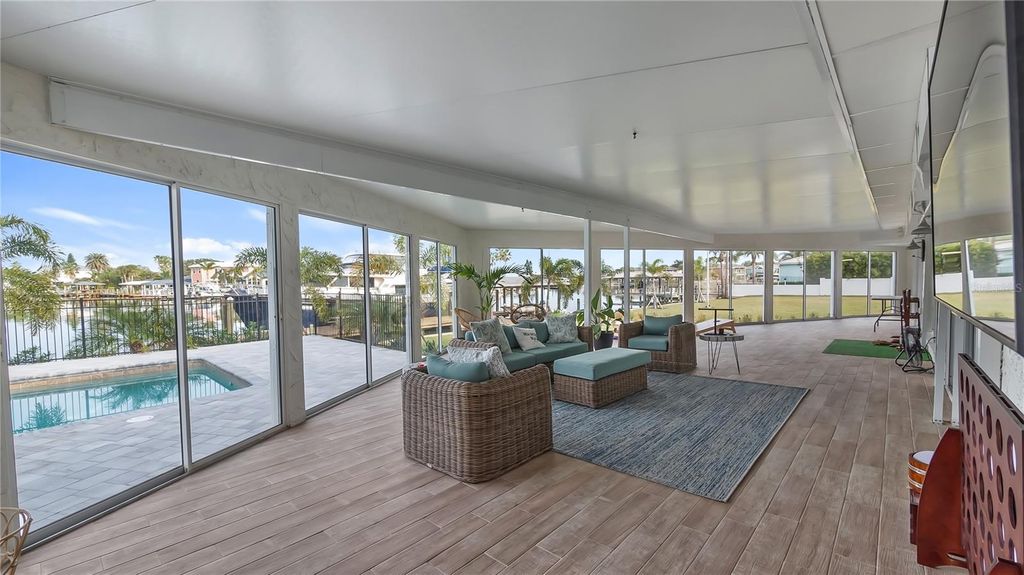Image 14 of property listing at 102 EAST CIRCLE, New Smyrna Beach, FL 32169