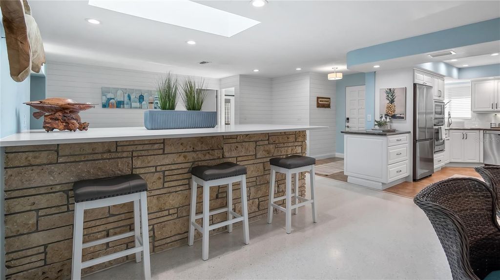 Image 23 of property listing at 102 EAST CIRCLE, New Smyrna Beach, FL 32169