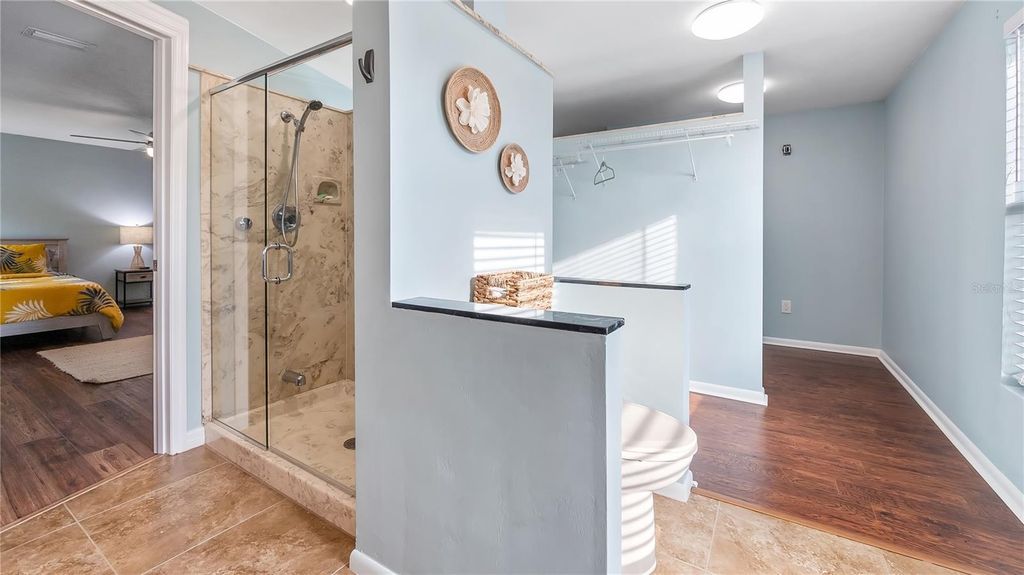 Image 39 of property listing at 102 EAST CIRCLE, New Smyrna Beach, FL 32169