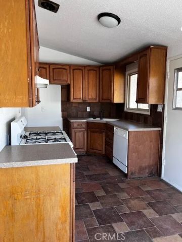 26930 14th Street, Highland, CA 92346