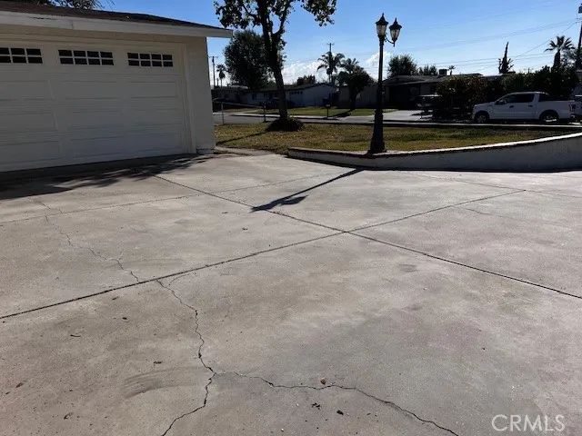 26930 14th Street, Highland, CA 92346