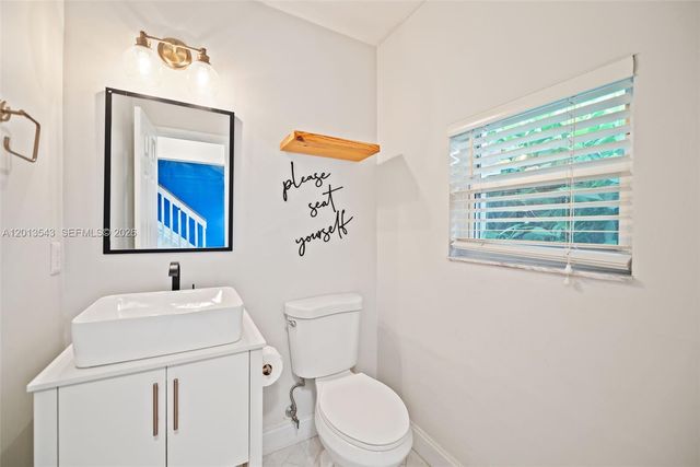 829 NW 99th Ave, Plantation, FL 33324