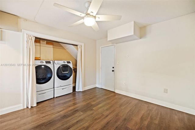 829 NW 99th Ave, Plantation, FL 33324