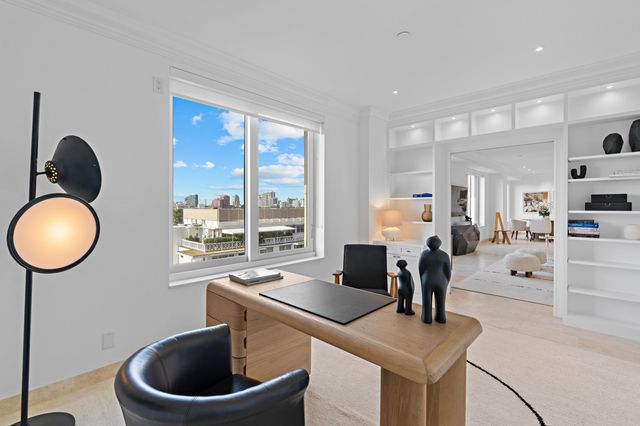 150 Bradley Place 615, Palm Beach, FL 33480