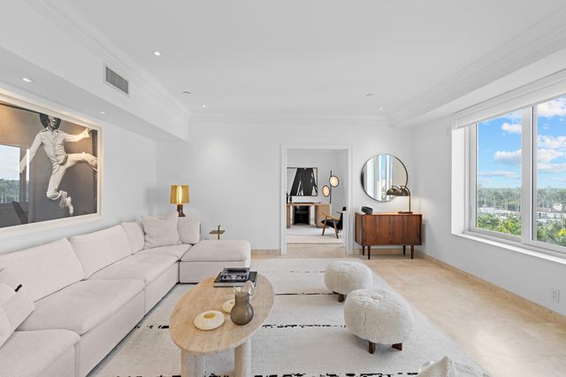 150 Bradley Place 615, Palm Beach, FL 33480