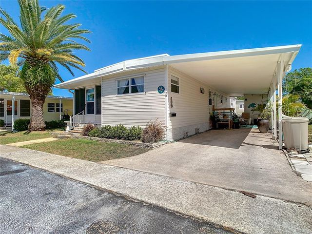 70 THATCH PALM STREET E, Largo, FL 33770