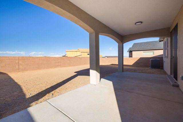 4824 Manzano Peak Street SW, Los Lunas, NM 87031