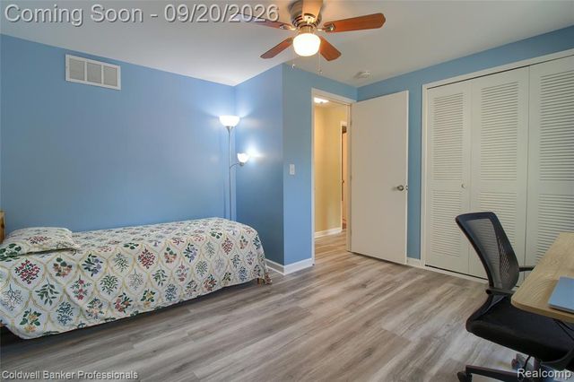 35468 Heritage Lane, Farmington, MI 48335