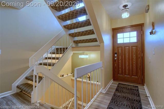 35468 Heritage Lane, Farmington, MI 48335
