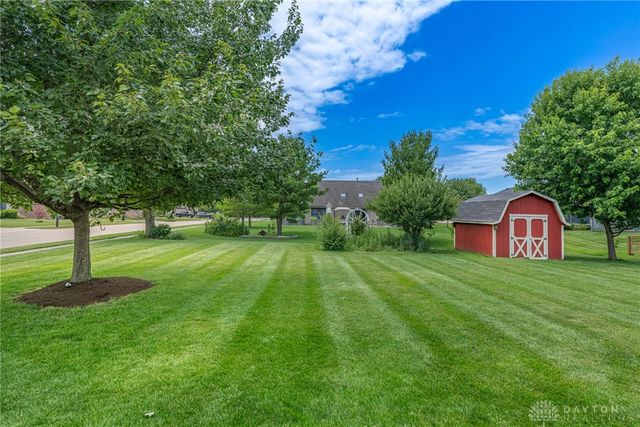 86 Stony Pointe Drive, Springboro, OH 45066