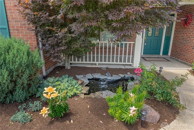 86 Stony Pointe Drive, Springboro, OH 45066