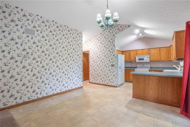86 Stony Pointe Drive, Springboro, OH 45066