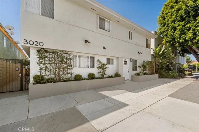 3020 E 3rd 15, Long Beach, CA 90814