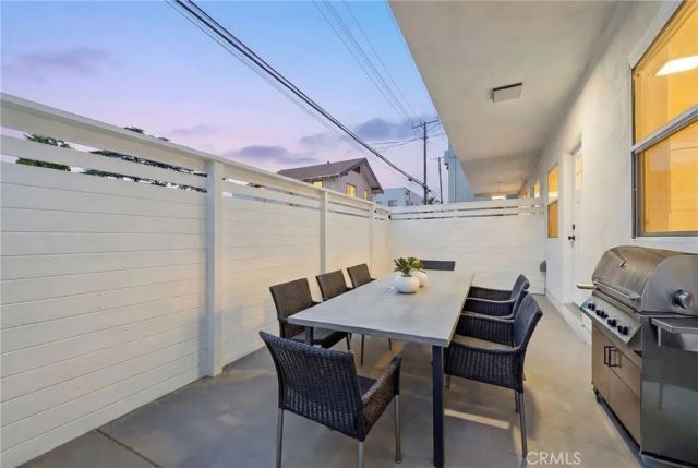 3020 E 3rd 15, Long Beach, CA 90814