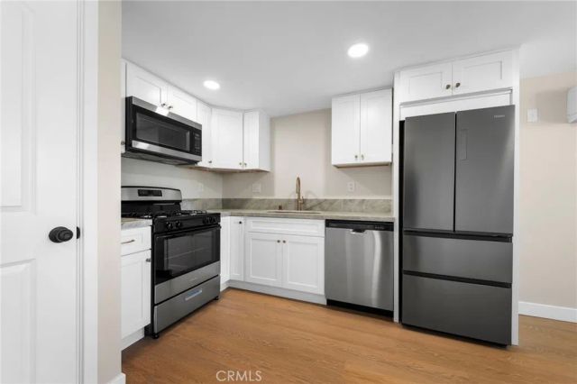 3020 E 3rd 15, Long Beach, CA 90814