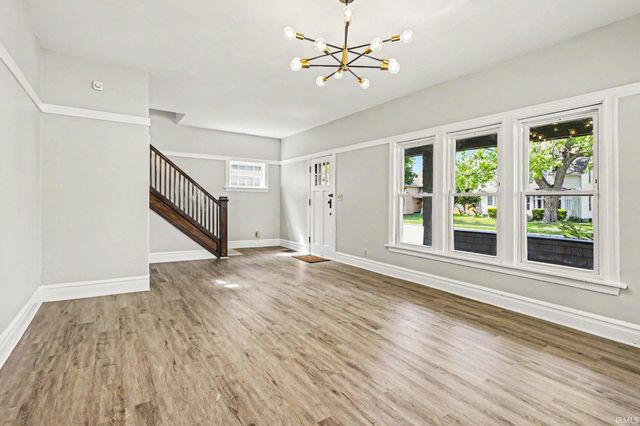 641 E 4th Street, Mishawaka, IN 46544