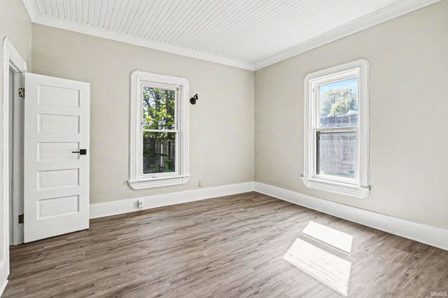 641 E 4th Street, Mishawaka, IN 46544