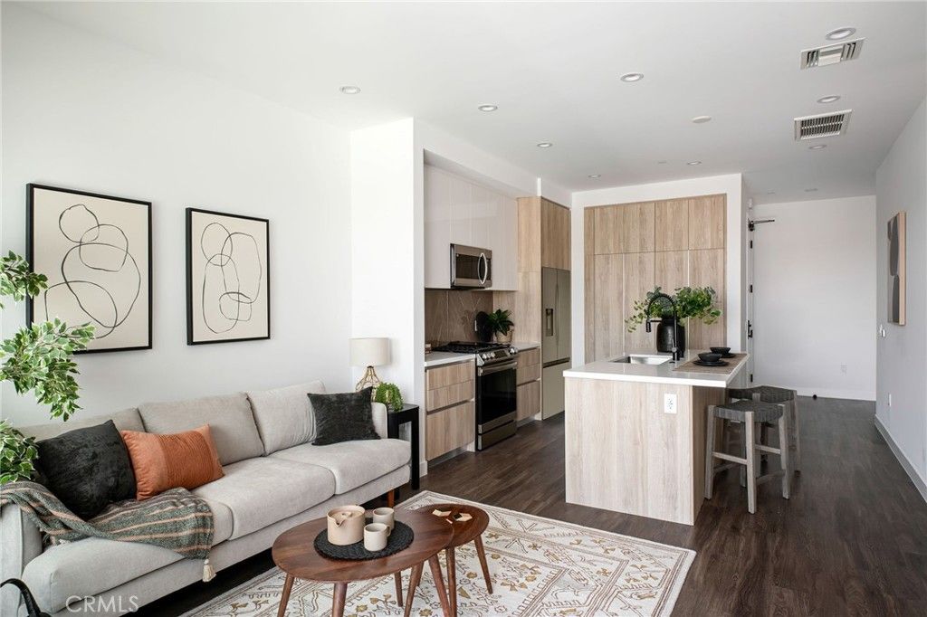 118 Astronaut Ellison S Onizuka Street 207, Los Angeles, CA 90012