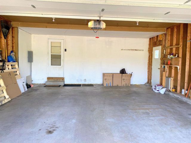 60439 Fairway Court, Prairie Du Chien, WI 53821