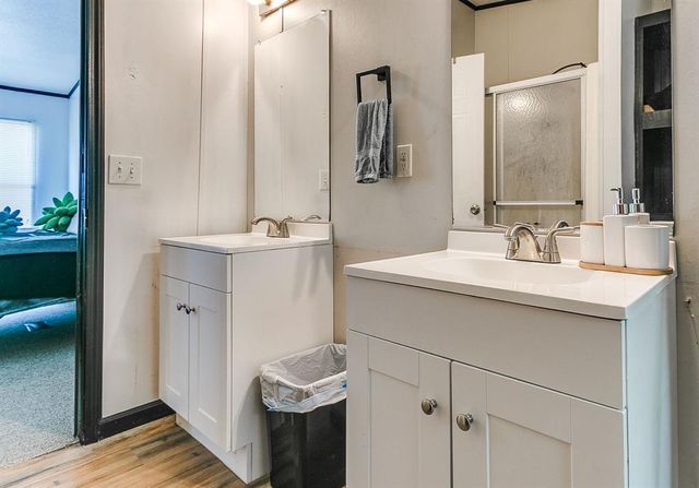 9156 Prairie Dog Drive, Edmond, OK 73034